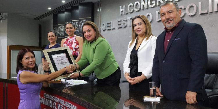 Entrega Congreso de Colima el Premio Estatal de Psicología 2025