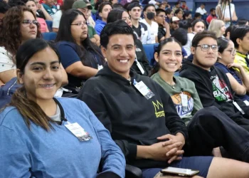 Inaugura Adolfo Núñez el Encuentro Latinoamericano de Educación en la UdeC