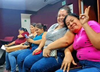 Cultura Colima capacita en Minatitlán a 35 personas para fomentar la lectura