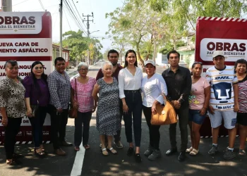 Rosi Bayardo inaugura la avenida de los Gansos tras su rehabilitación