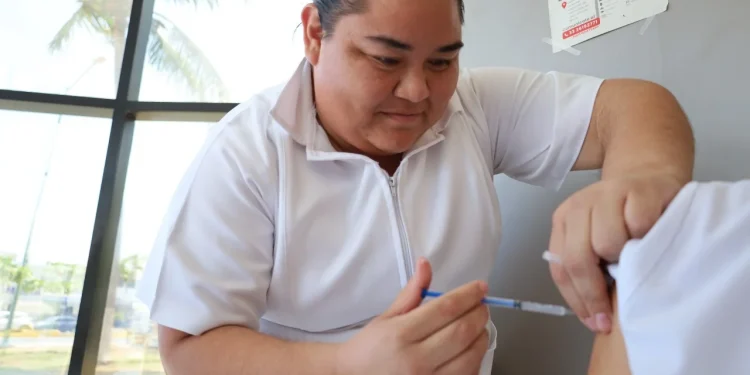 Ante aumento de casos de sarampión en el país, Salud Colima ofrece vacunación gratuita