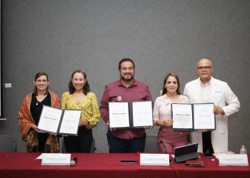Se fortalece el Sistema Estatal de Salud en Colima: Víctor Torrero