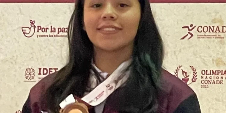 Ana Camila Contreras da bronce a Colima en judo de Olimpiada Nacional Conade 2025