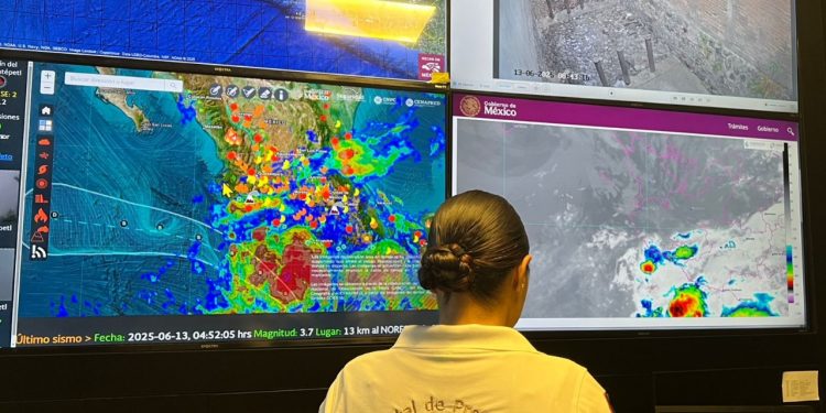 Seguirán las lluvias en el estado de Colima; UEPC pide estar alertas y evitar riesgos