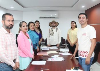 H Congreso del Estado de Colima. Se lleva a cabo reunión con la finalidad de dar seguimiento a los expedientes que se encuentran en proceso.