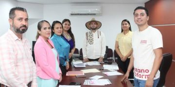 H Congreso del Estado de Colima. Se lleva a cabo reunión con la finalidad de dar seguimiento a los expedientes que se encuentran en proceso.