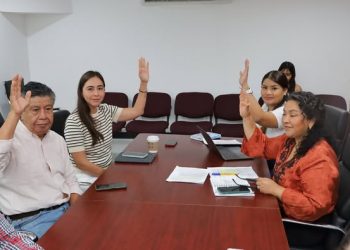 H Congreso del Estado de Colima. Las comisiones conjuntas de Estudios Legislativos y Puntos Constitucionales, aprobaron las bases y la convocatoria para otorgar la condecoración “Margarita Torres Huerta” en su