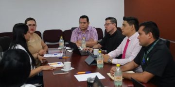 H Congreso del Estado de Colima. Se lleva a cabo reunión con parte del equipo jurídico tanto del IMSS-Bienestar como del Poder Legislativo para continuar con el análisis de una serie de iniciativas