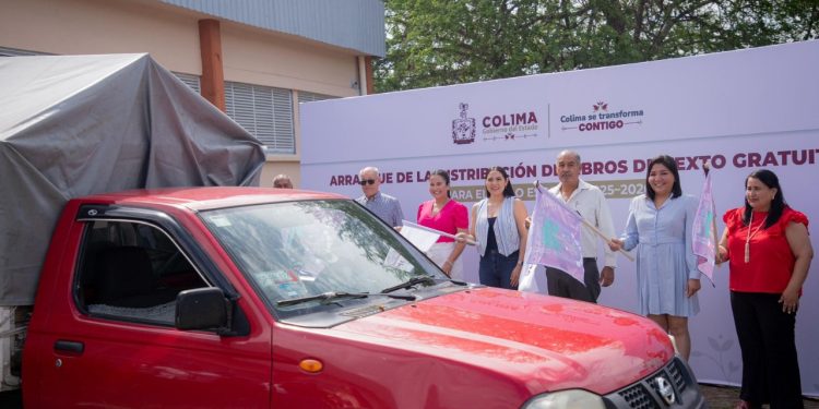 Indira Vizcaíno da banderazo de arranque a distribución de libros de texto para el ciclo escolar 2025-2026
