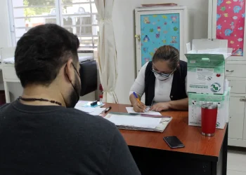 Pondera Salud Colima beneficios de chequeos en varones; evaluaciones preventivas son gratuitas