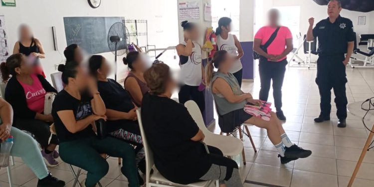 SSP Colima imparte charlas sobre prevención del delito entre el sector empresarial