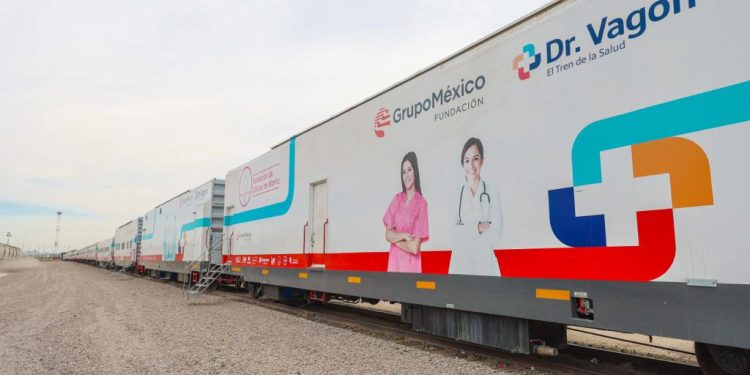 Ofrecerá Dr. Vagón servicios de salud y medicamento gratuitos de calidad para toda la familia, en su paso por Michoacán, Colima, y Jalisco.