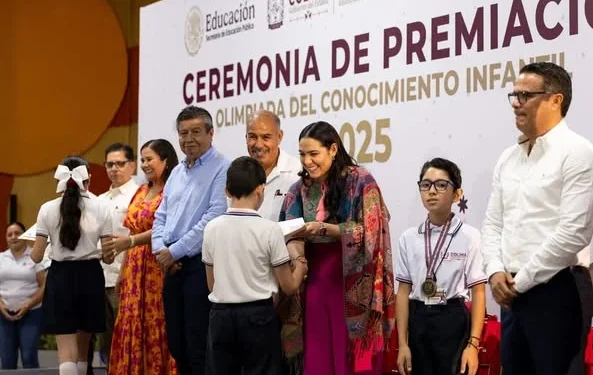 H Congreso del Estado de Colima. Ceremonia de premiación de las Olimpiada del Conocimiento Infantil 2025