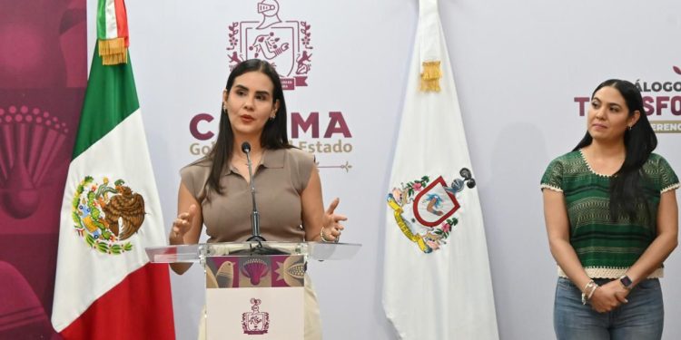 Anuncian Indira Vizcaíno y Rosi Bayardo la llegada del Dr. Vagón a Manzanillo; comunidades tendrán transporte gratuito