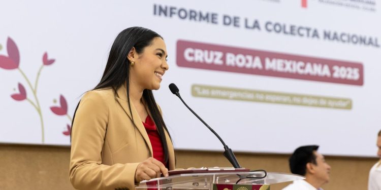 Gobernadora Indira Vizcaíno entregó más de 2 mdp de la Colecta Anual de la Cruz Roja