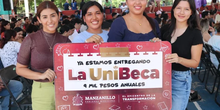 Cumple Rosi Bayardo: todas y todos en universidad pública ya tienen su UniBeca