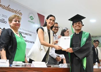 Ampliación del puerto de Manzanillo traerá grandes oportunidades laborales para egresados: Rosi Bayardo