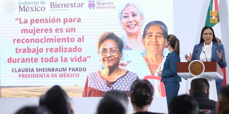 En 2025, la meta de la Pensión Mujeres Bienestar es beneficiar a 3.2 millones de mujeres de 60 a 64 años