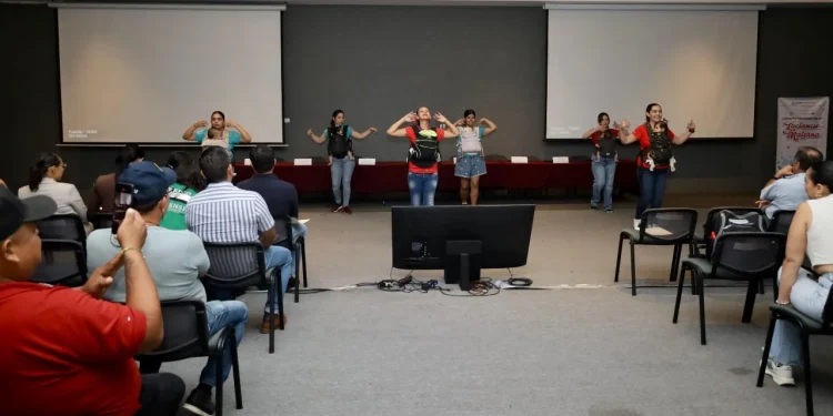 Salud Colima ofrece jornada conmemorativa por la Semana Mundial de Lactancia Materna