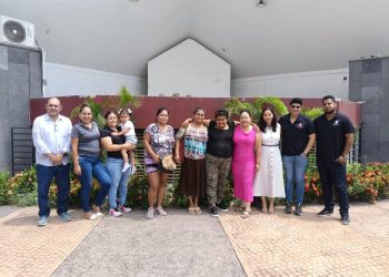 Dirección de Bienestar Manzanillo reintegra a persona en situación de calle con ficha de búsqueda en San Luis Potosí