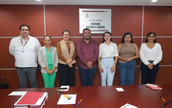 H Congreso del Estado de Colima. Se lleva a cabo reunión con la finalidad de conocer los avances en materia de diversos servicios y programas