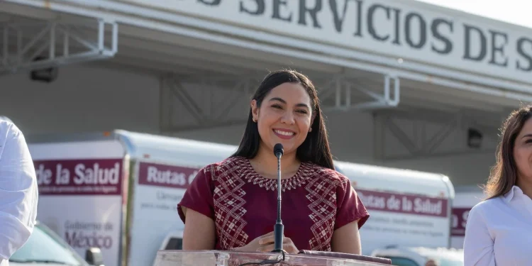 Indira: Colima se suma a la estrategia nacional ‘Rutas de la Salud’ con 12 vehículos; abastecerán medicamento a 141 Centros de Salud