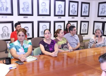 Gobierno del Estado de Colima entrega plazas definitivas con transparencia por mérito