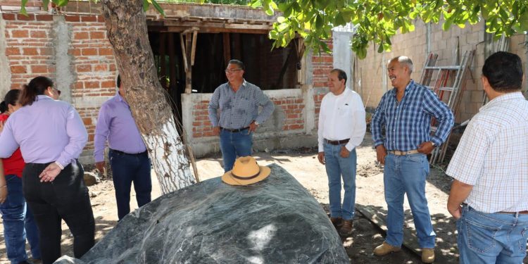 Gobierno del Estado de Colima invierte 7 mdp en escuelas de Armería, Tecomán y Manzanillo