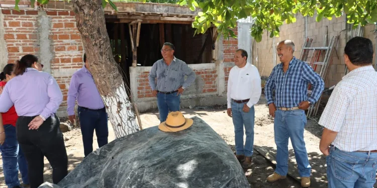 Gobierno del Estado de Colima invierte 7 mdp en escuelas de Armería, Tecomán y Manzanillo