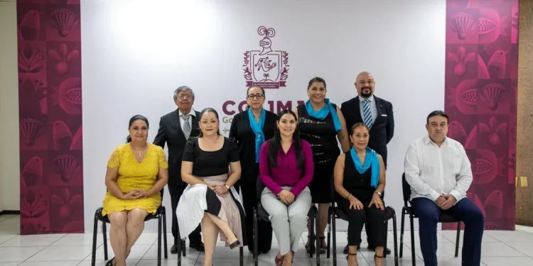 Gobierno del Estado de Colima y Colegio de Peritos Forenses firman convenio para fortalecer cooperación y beneficiar a las personas