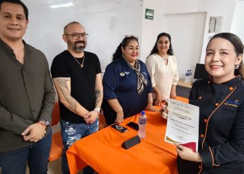 Gobierno del Estado impulsa talento culinario con cursos gratuitos en Colima y Manzanillo