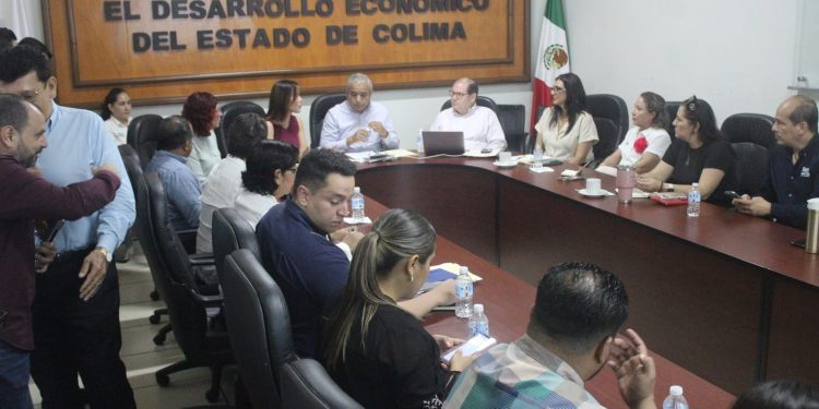 Gobernadora Indira Vizcaíno designa a Claudia Gutiérrez como nueva directora del Sefidec