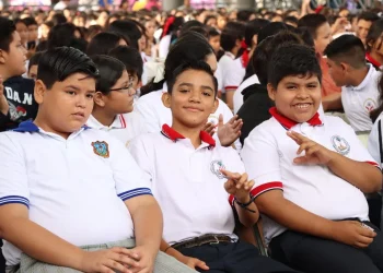Más de 10,600 estudiantes de nuevo ingreso a secundaria podrán recibir la Beca ‘Rita Cetina’ en Colima