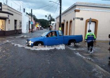 UEPC Colima atiende incidentes tras lluvias de este jueves; no hubo personas lesionadas