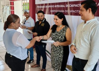 Gobierno del Estado de Colima brinda curso gratuito de peluquería y barbería