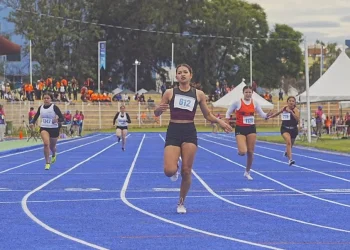Yaretzi Cristóbal logra oro para Colima en para atletismo, en Aguascalientes