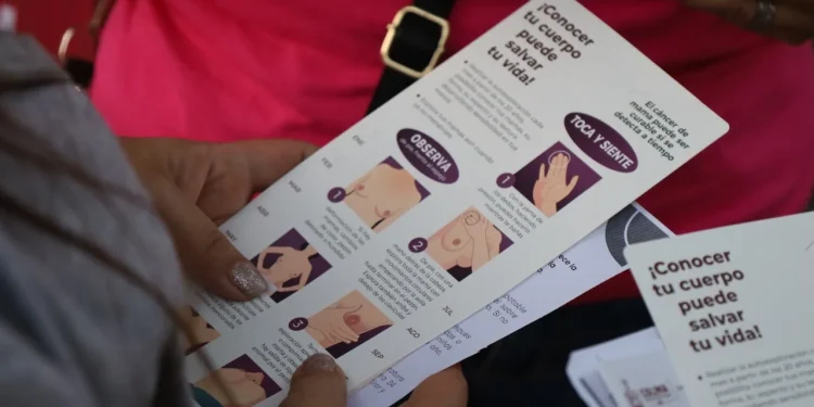 Previene Salud Colima sobre síntomas iniciales del cáncer de mama