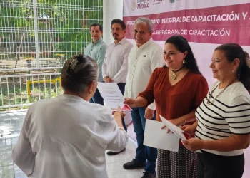 Subsecretaría del Trabajo Colima transforma talentos en oportunidades con curso gratuito de repostería y gelatinas