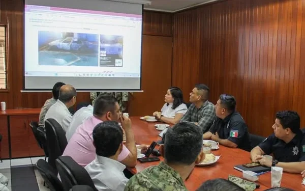 La Fiscalía General del Estado de Colima encabezó la Mesa Regional de Seguridad No. 57, a través del Luis Vicente Reyna Rojas, titular del Órgano Interno de Control