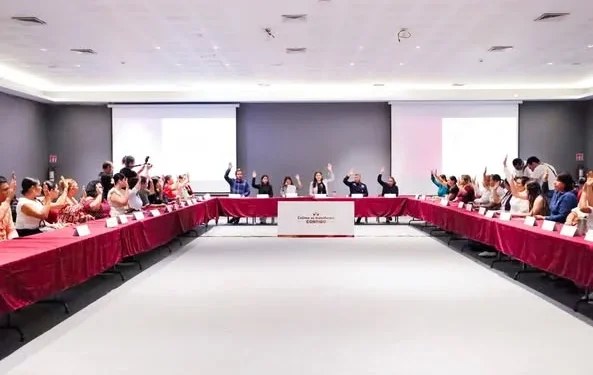 Se abordan estrategias para fortalecer la atención integral a mujeres en situación de violencia, así como acciones encaminadas a promover la igualdad sustantiva y la no discriminación en el Estado de Colima FGE