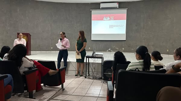 Se llevó a cabo una charla informativa como parte de los acuerdos de colaboración entre la Fiscalía General del Estado de Colima y la Coordinación Estatal de Servicios Públicos de Salud IMSS Bienestar Colima FGE