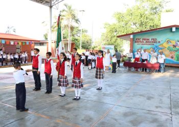 Inicia Colecta ‘Diamante de la Solidaridad’ en escuelas de Colima; busca superar 1.4 mdp recaudados en 2024