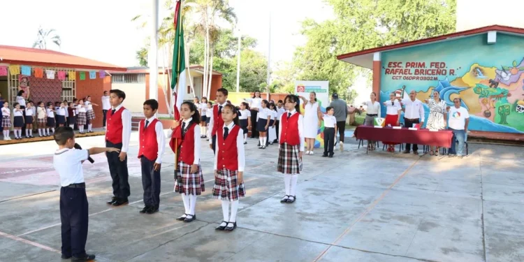 Inicia Colecta ‘Diamante de la Solidaridad’ en escuelas de Colima; busca superar 1.4 mdp recaudados en 2024