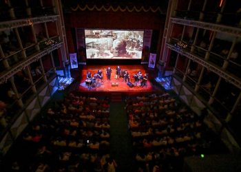 Un éxito la clausura de la Feria del Libro Colima 2025 con el espectáculo El Ticuz