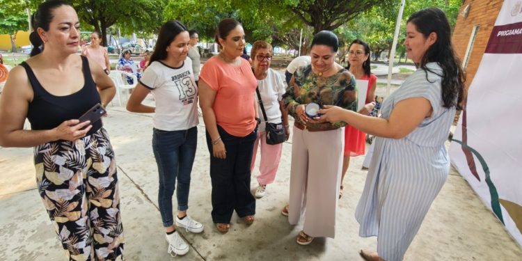 Subsecretaría del Trabajo fortalece el talento colimense con curso de resina epóxica