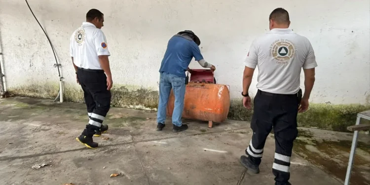 Llama UEPC a responsables de negocios de la Feria de Colima a cumplir medidas de seguridad