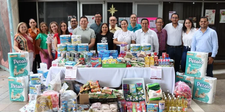 Educación Colima abre Centro de Acopio para apoyar a familias afectadas por las lluvias en varios estados de nuestro país