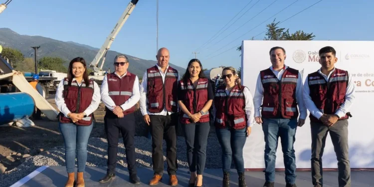 Claudia Sheinbaum e Indira Vizcaíno dan banderazo de inicio a construcción del acueducto ‘Agua para Colima’; se invertirán mil 780 mdp