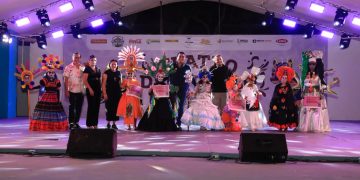 Celebran talento y tradición en Concurso de Catrinas de la Feria de Colima 2025