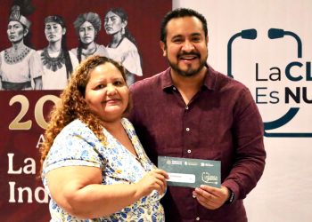 Entregan tarjetas de ‘La Clínica es Nuestra’ para mejorar Servicios de Salud en Colima
